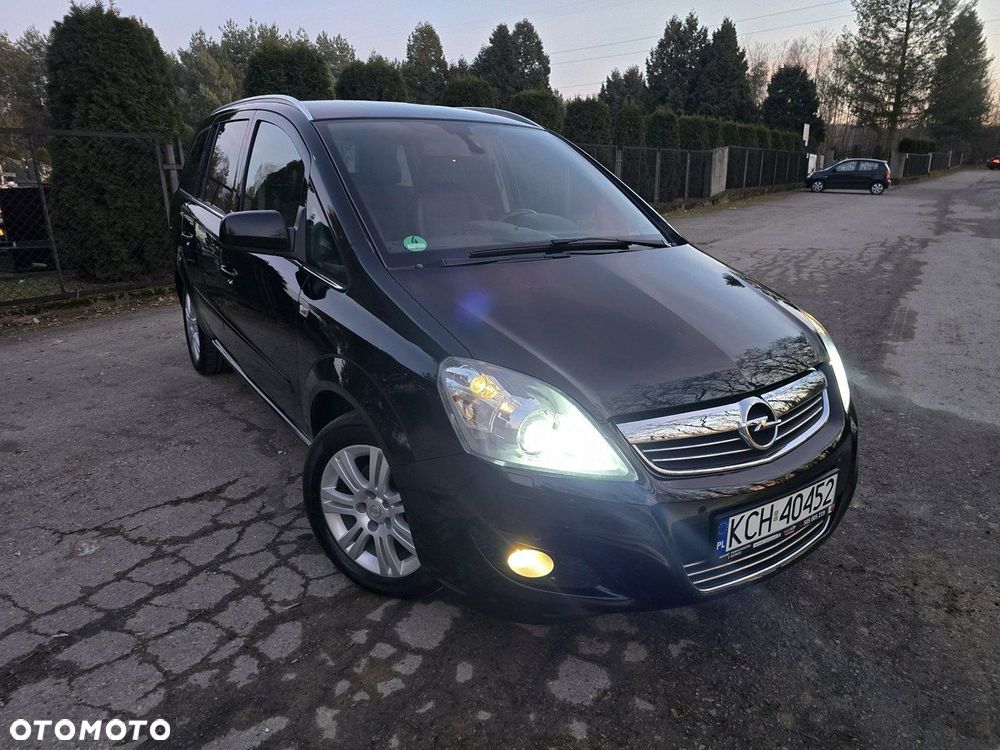 Opel Zafira 1.8 Cosmo - 12