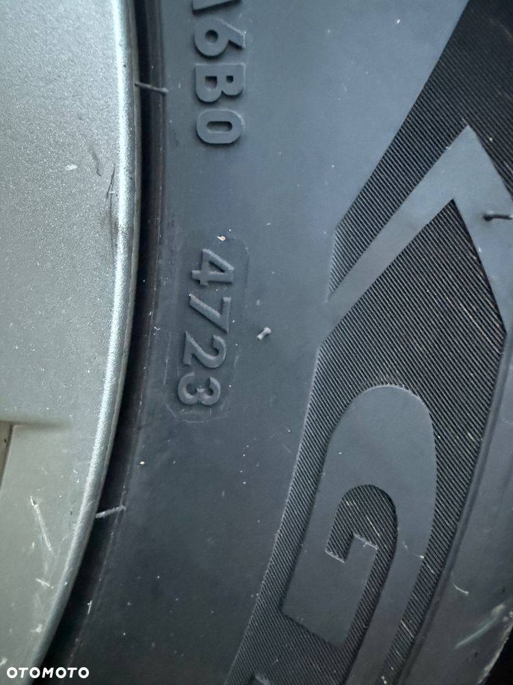 Chevrolet Camaro - 18