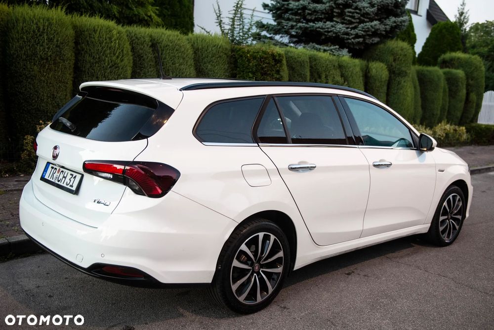 Fiat Tipo 1.4 T-Jet Lounge - 5