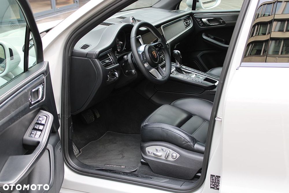 Porsche Macan GTS - 12