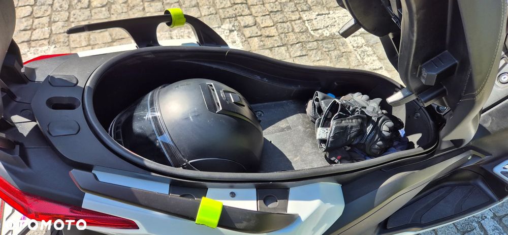 Yamaha X-max - 14