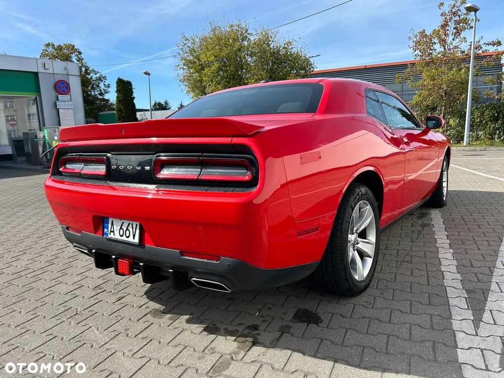 Dodge Challenger 3.6 SXT - 10