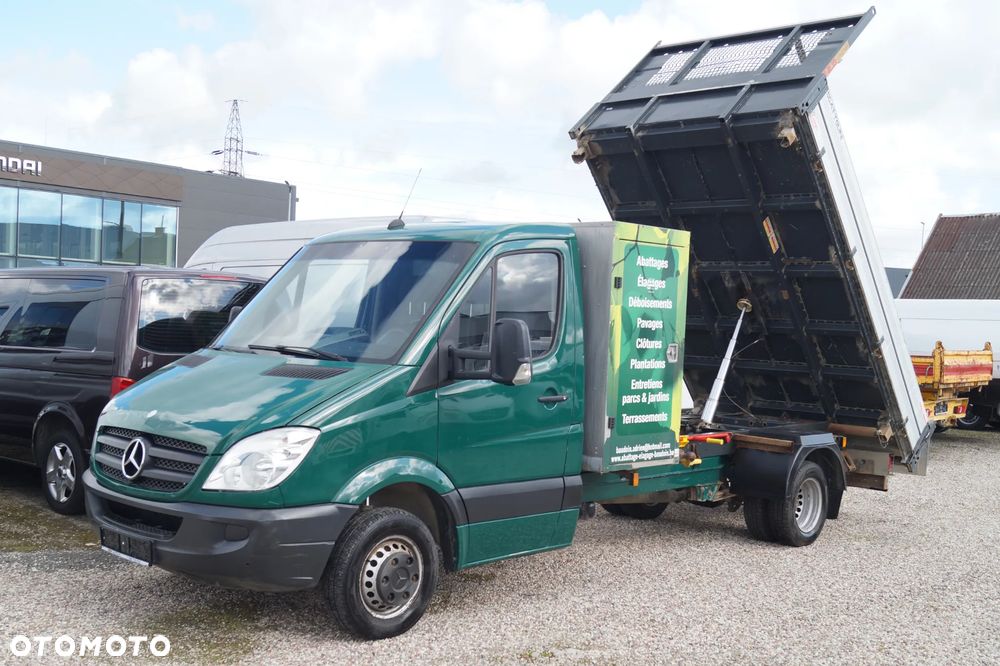 Mercedes-Benz Sprinter - 2
