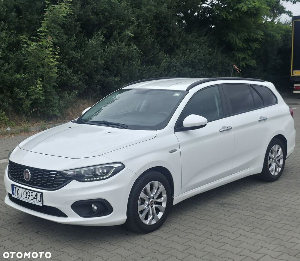 Fiat Tipo - 1