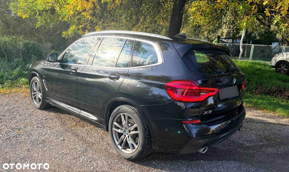 BMW X3 xDrive20d Business Edition - 3