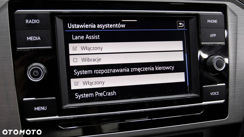 Volkswagen Passat 1.5 TSI EVO Essence - 24