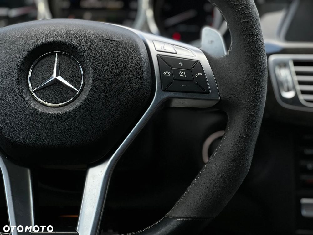 Mercedes-Benz CLS - 20