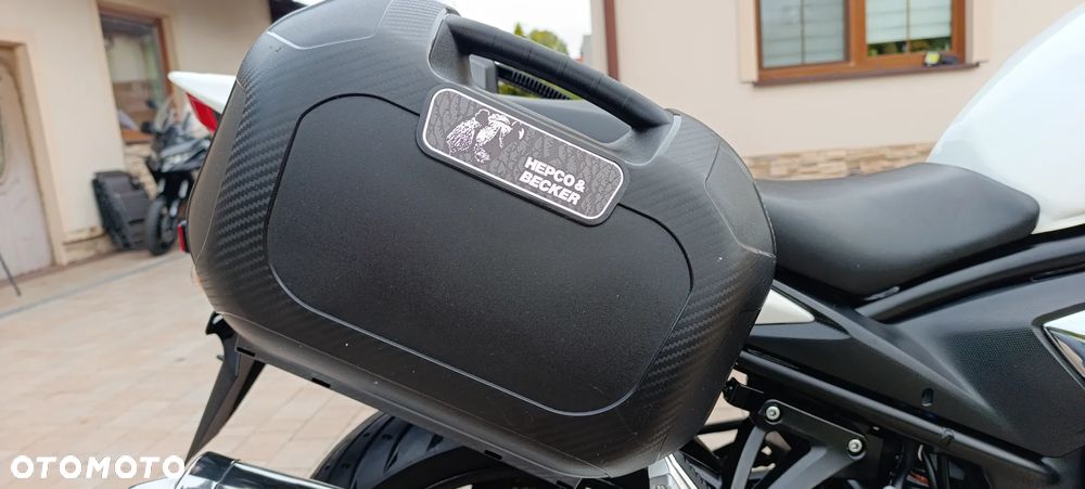 Suzuki Bandit - 24
