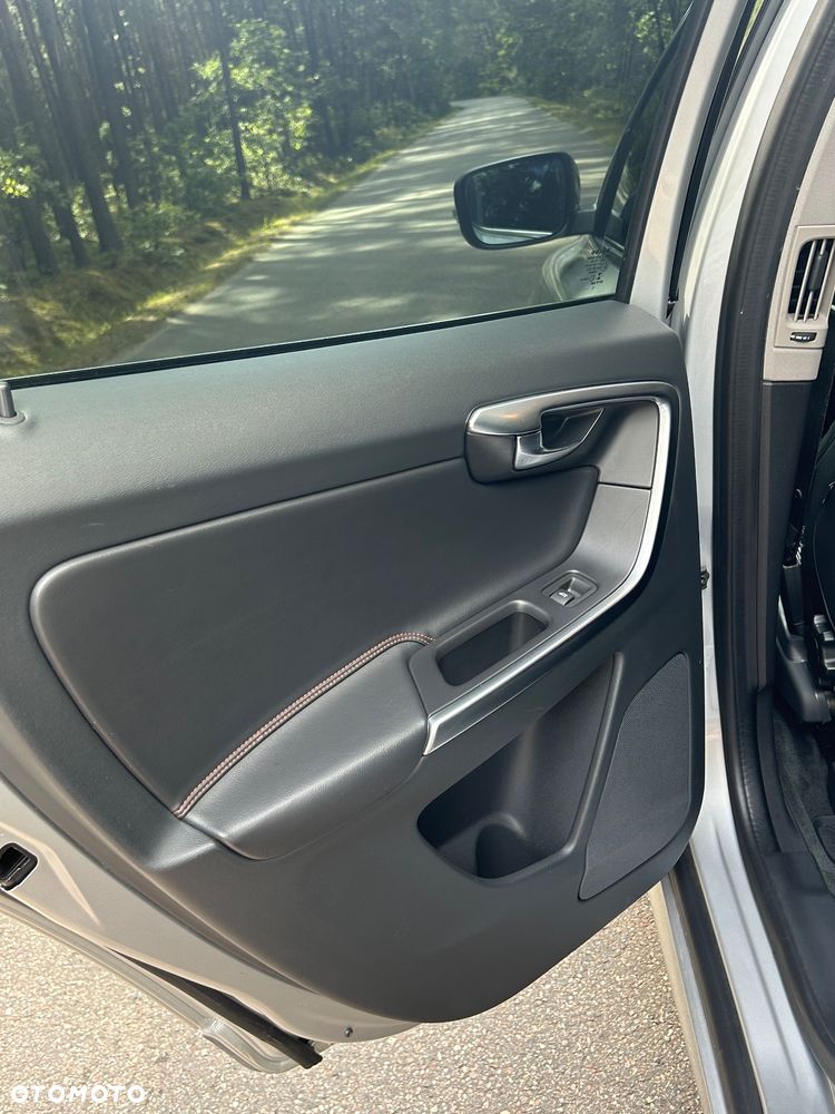 Volvo XC 60 - 14