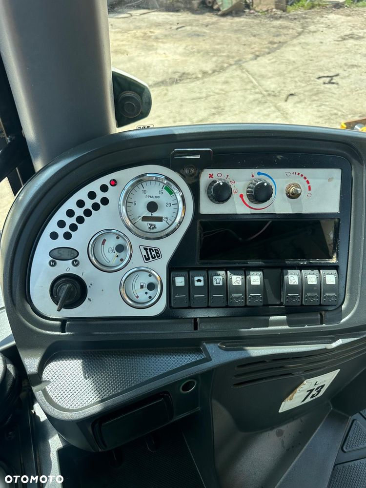 JCB Koparko Ładowarka JCB 3CX 4x4x4 3 Łyżki Wszystkie Koła Równe Skrętne - 15