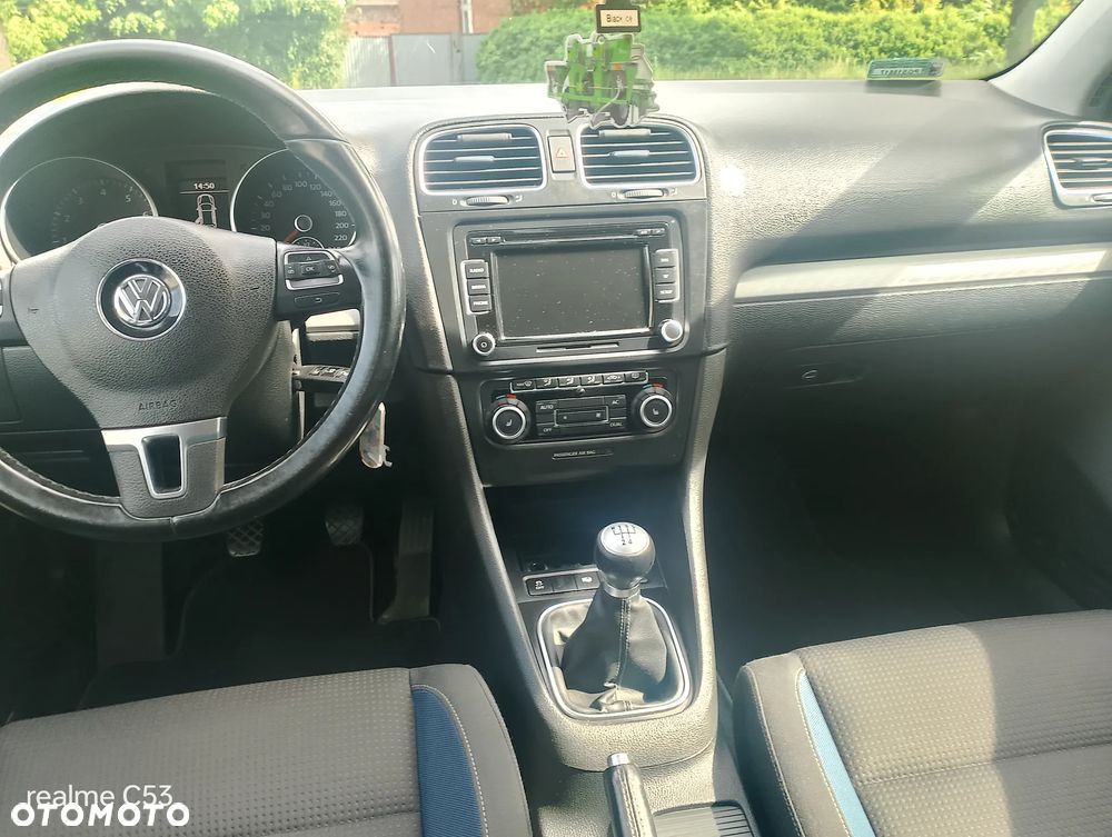 Volkswagen Golf - 11