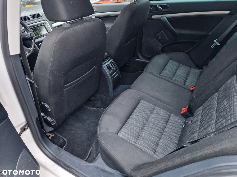 Skoda Octavia 1.4 TSI Ambition Green tec - 12