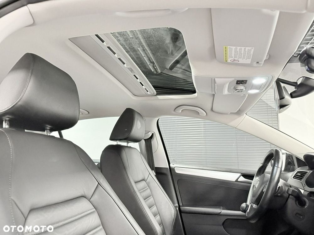 Volkswagen Jetta - 19