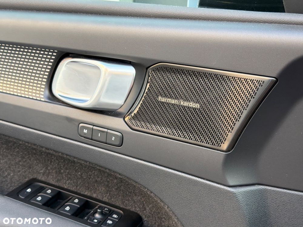 Volvo XC 40 T3 Geartronic RDesign - 16