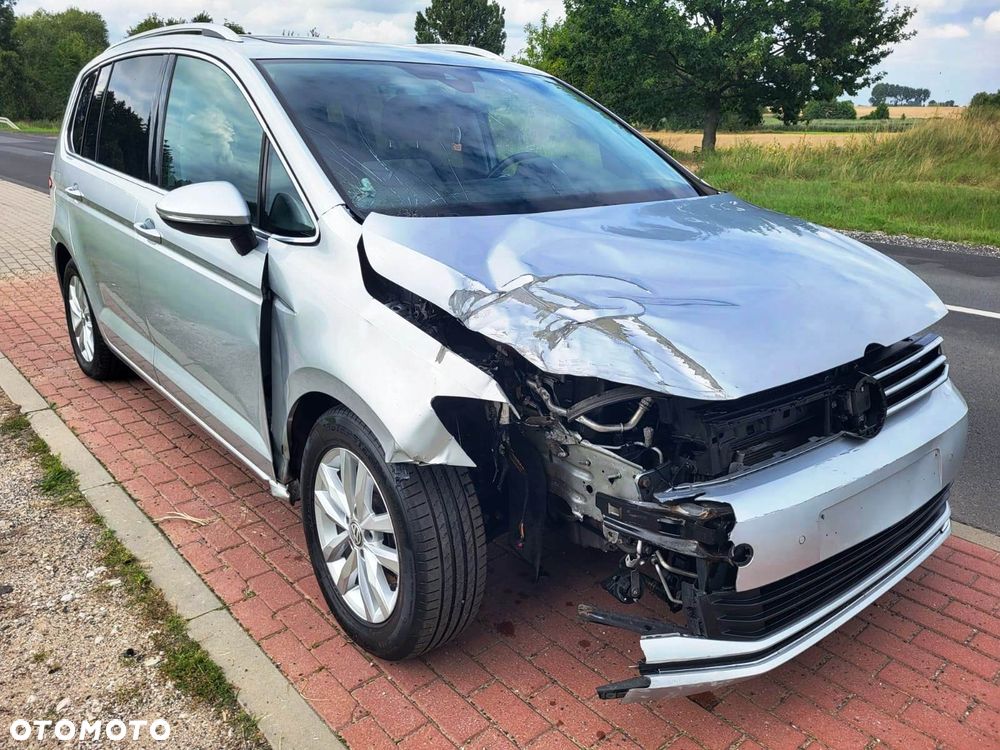 Volkswagen Touran 1.6 TDI SCR (BlueMotion Technology) Comfortline - 6