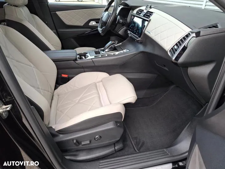 DS Automobiles DS 7 Crossback - 12