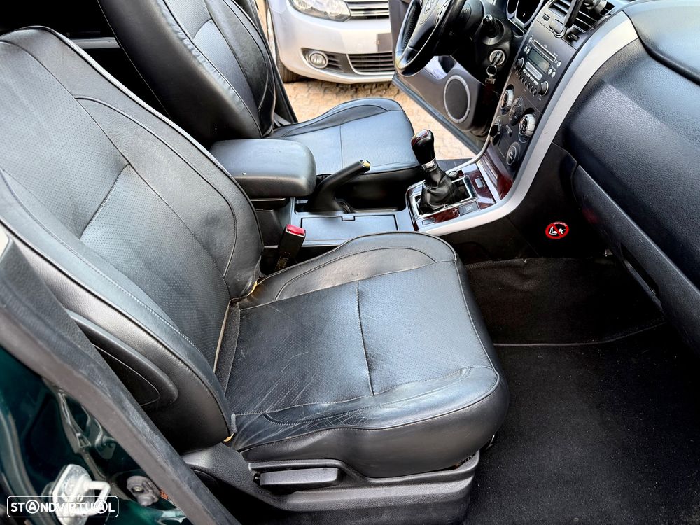 Suzuki Grand Vitara 1.9 DDiS X-Premium - 52