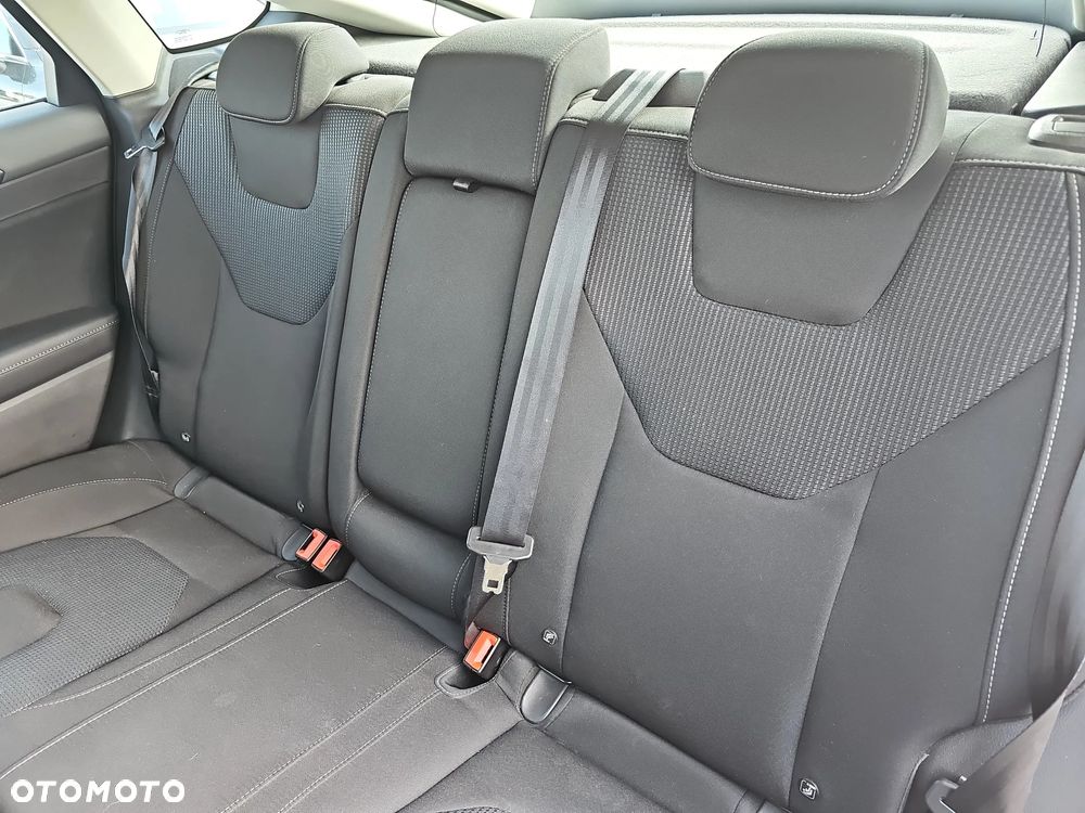 Ford Mondeo 2.0 EcoBlue Titanium - 13