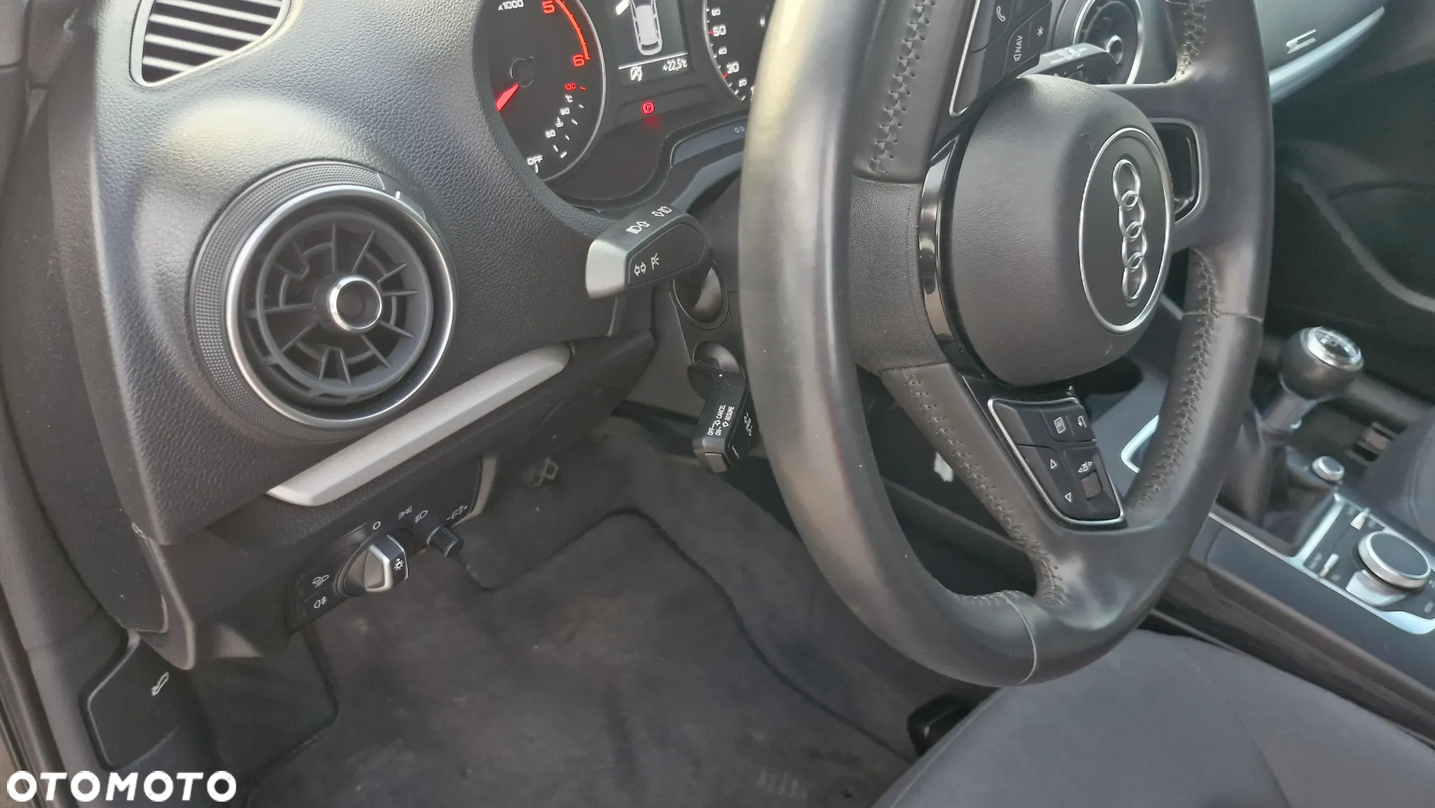Audi A3 30 TDI Sportback design - 20