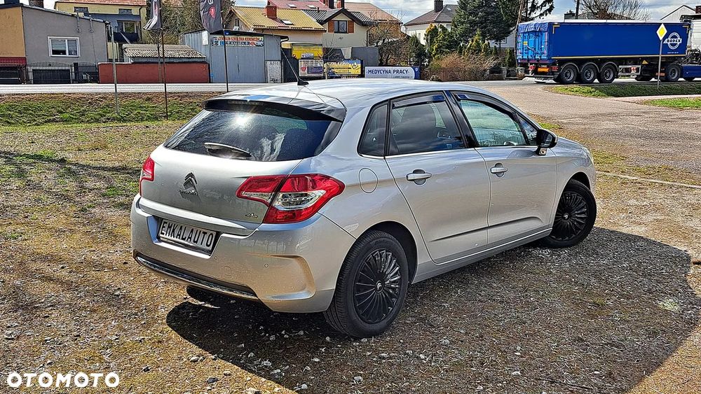 Citroën C4 VTi 120 Selection - 4