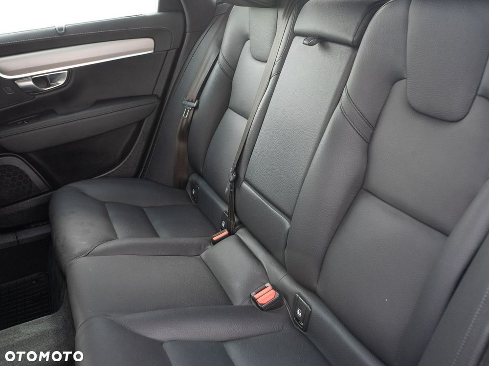 Volvo V90 B4 D AWD Plus Bright - 25