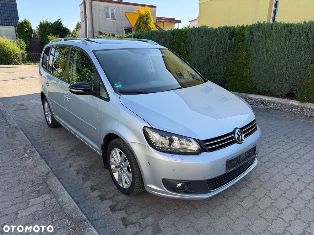 Volkswagen Touran 2.0 TDI DPF DSG STYLE - 4