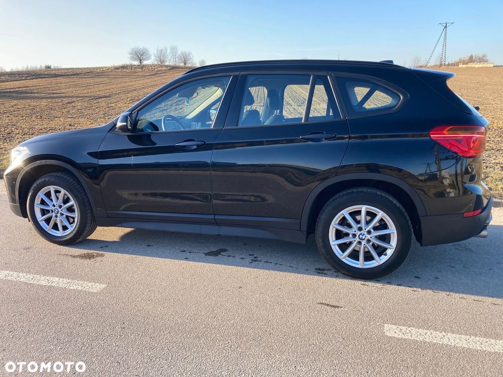 BMW X1 sDrive18i Advantage - 19