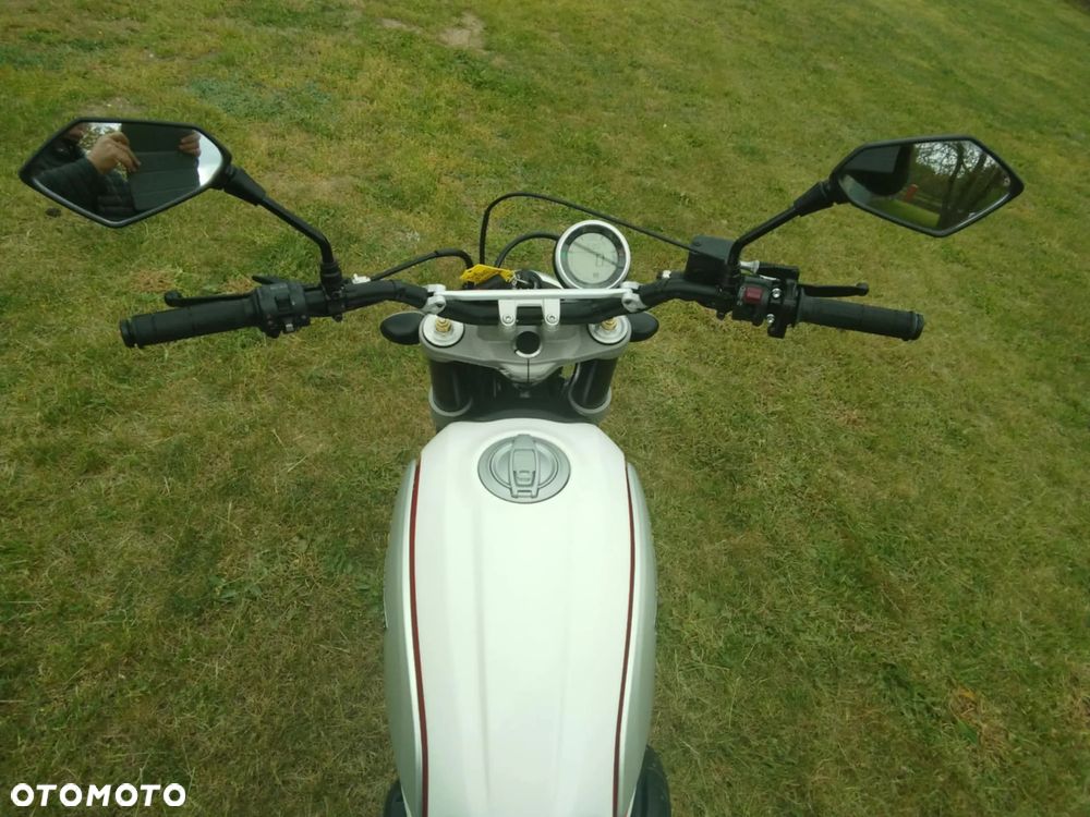 Ducati Scrambler - 13