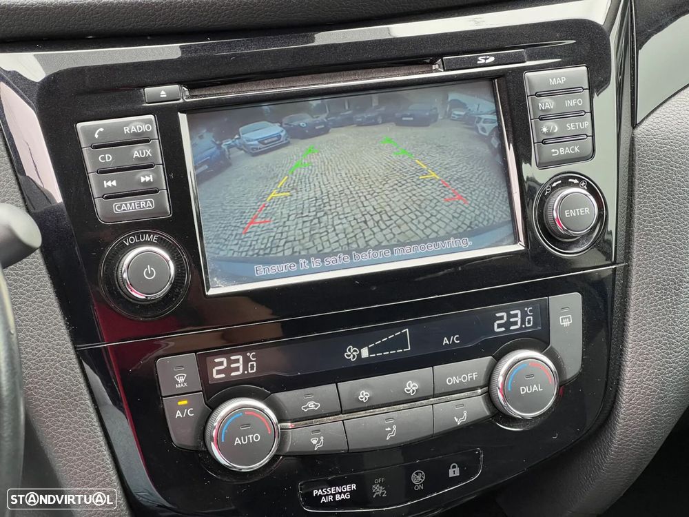 Nissan Qashqai 1.5 dCi Acenta Connect - 17