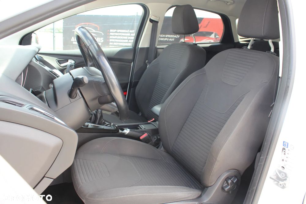 Ford Focus 1.0 EcoBoost Titanium - 15