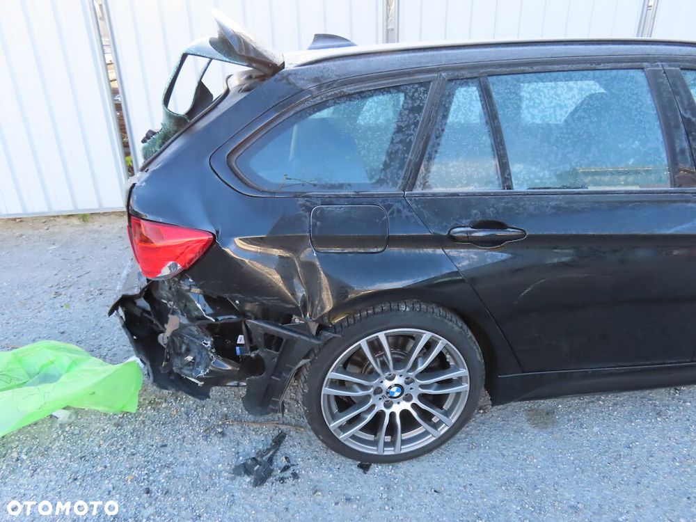 BMW Seria 3 330d Edition M Sport Shadow - 8