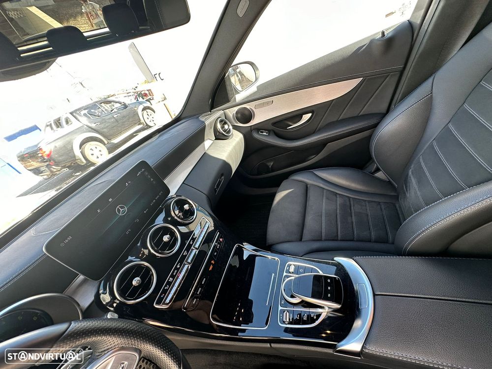 Mercedes-Benz C 300 BlueTEC Hybrid AMG Line - 4