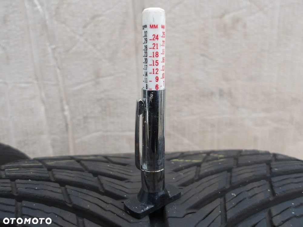 MICHELIN PILOT ALPIN 5 245.35.19 265.35.19 93W - 9