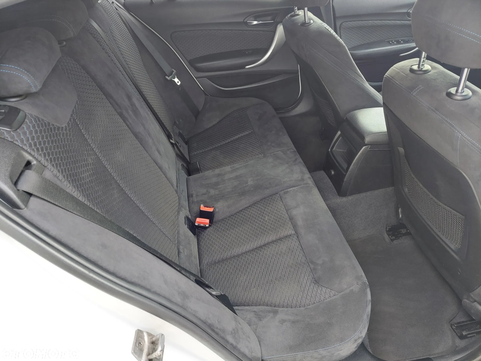 BMW Seria 1 - 17