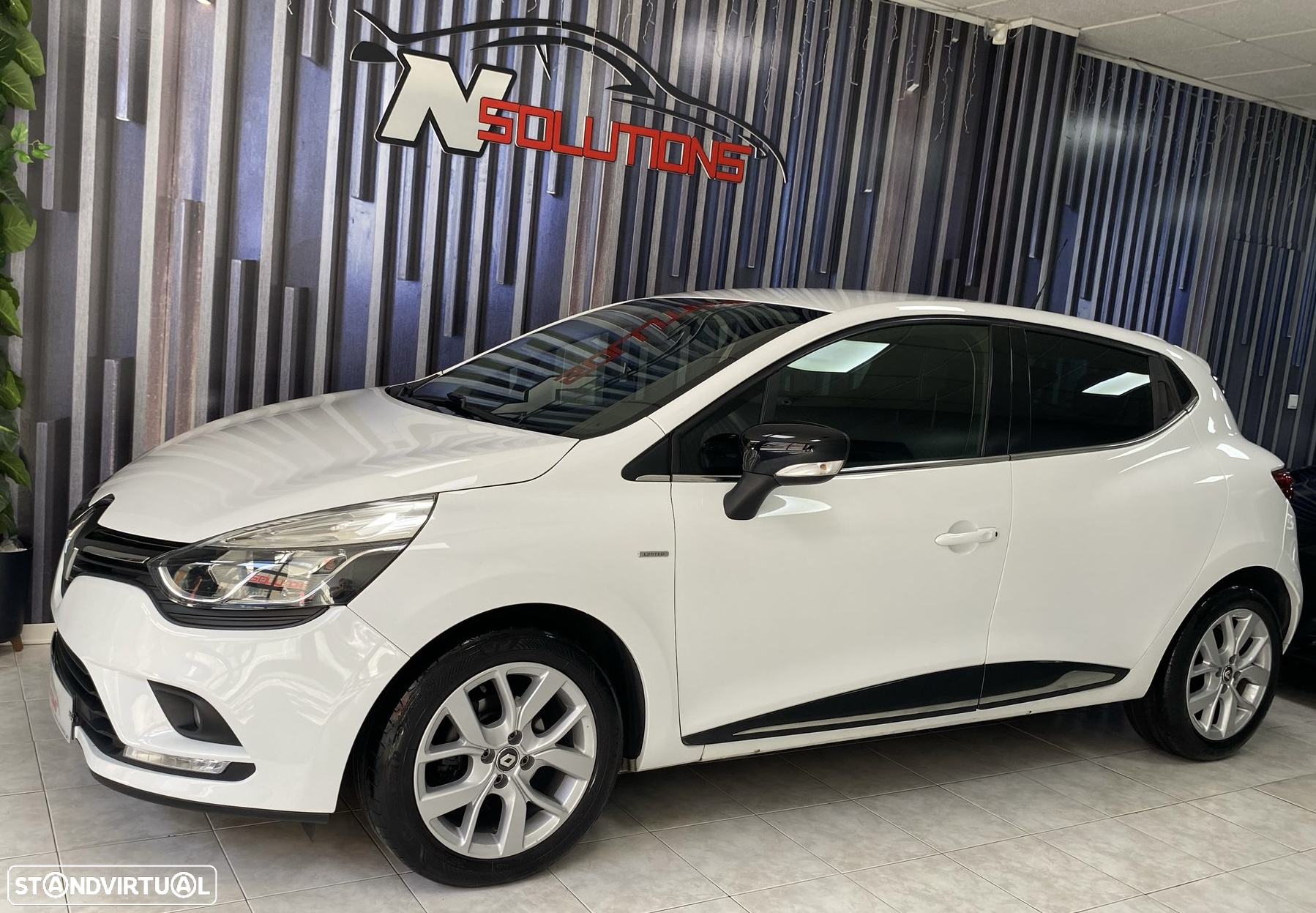 Renault Clio 1.5 dCi Limited - 6