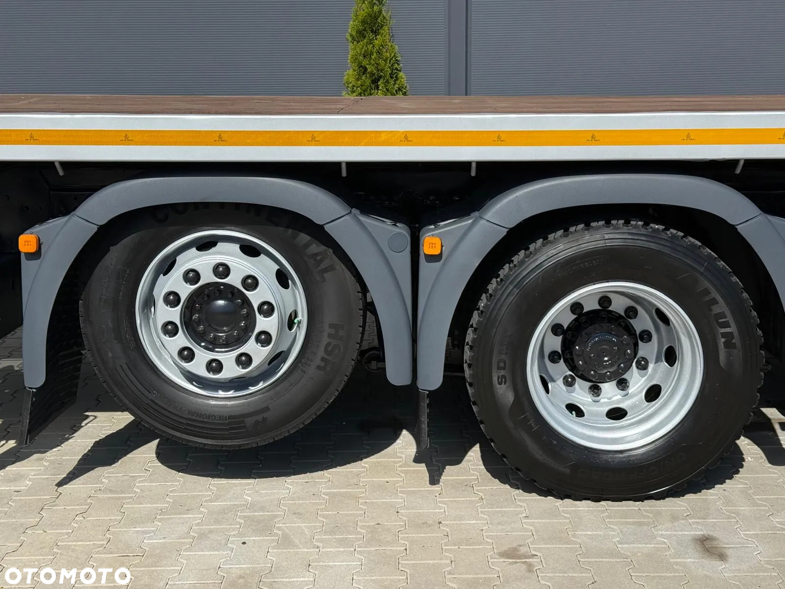 MAN TGS TGX 26.400 // E6 // 6x2 // platforma + FASSI F455RA.2.25 // Do przewozu kontenerów dzwig żuraw HDS kran crane laweta - 27