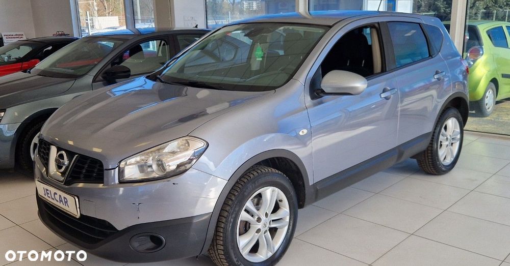 Nissan Qashqai - 2