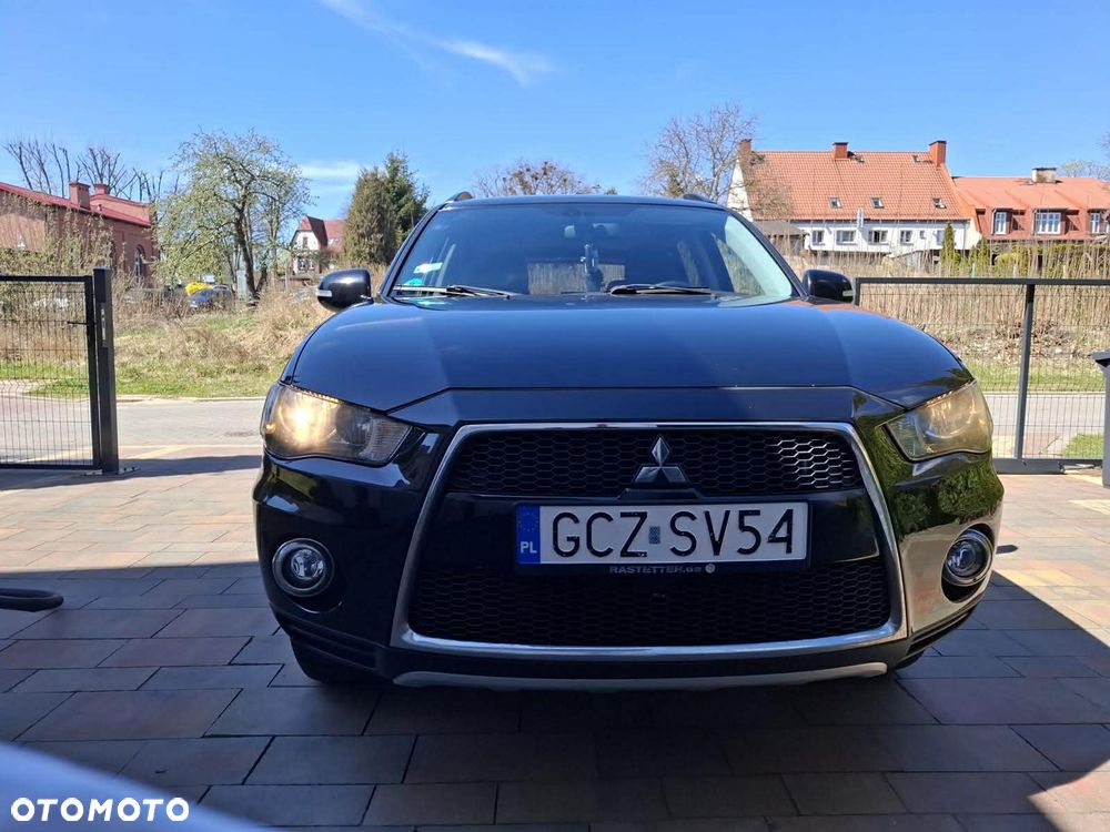Mitsubishi Outlander 2.2 DI-D 4WD Instyle - 3