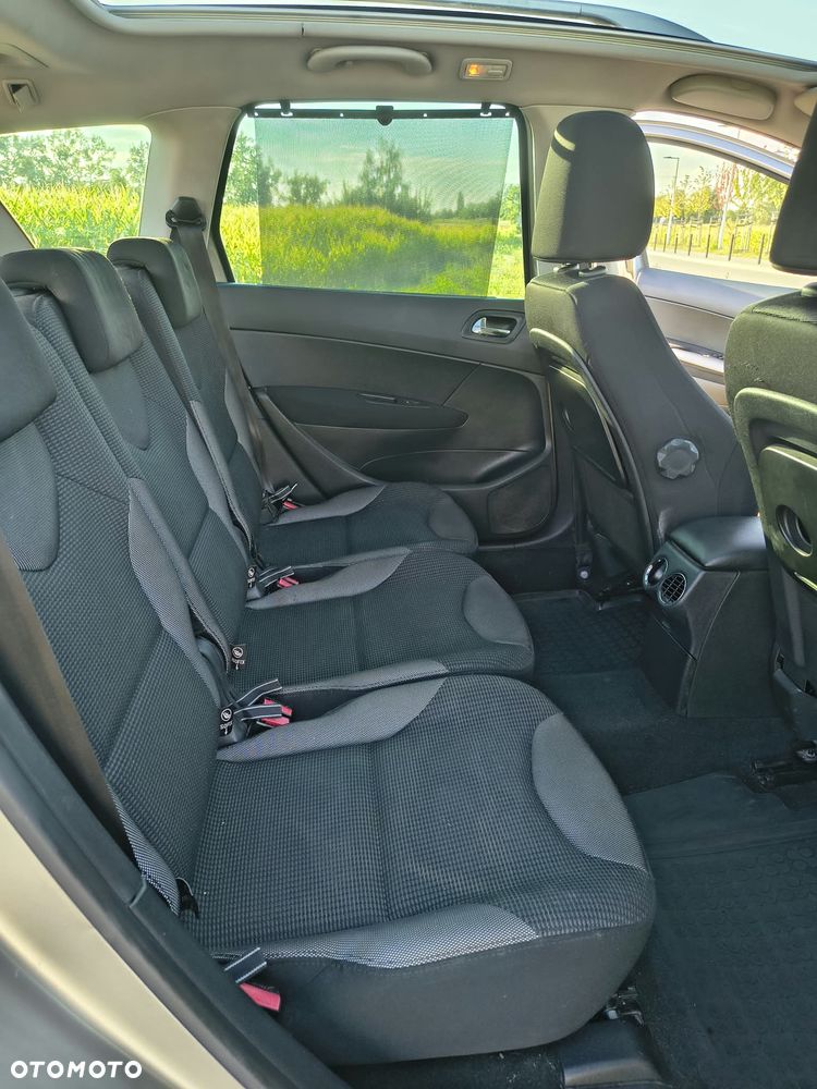 Peugeot 308 2.0 HDi Active - 11