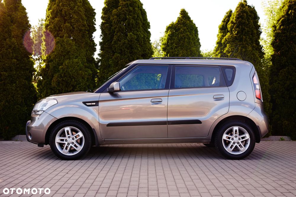 Kia Soul 1.6 CRDI M - 2