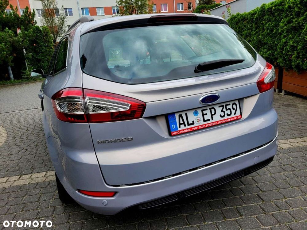Ford Mondeo - 18