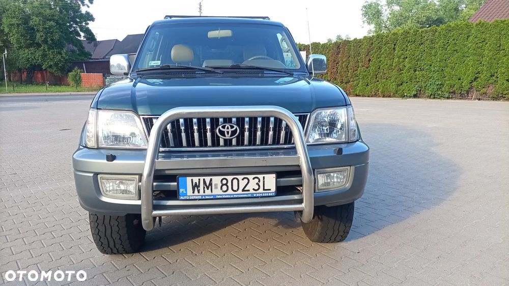 Toyota Land Cruiser - 5