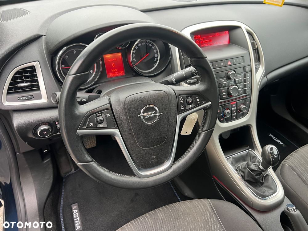 Opel Astra - 17