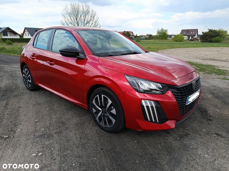 Peugeot 208 - 1