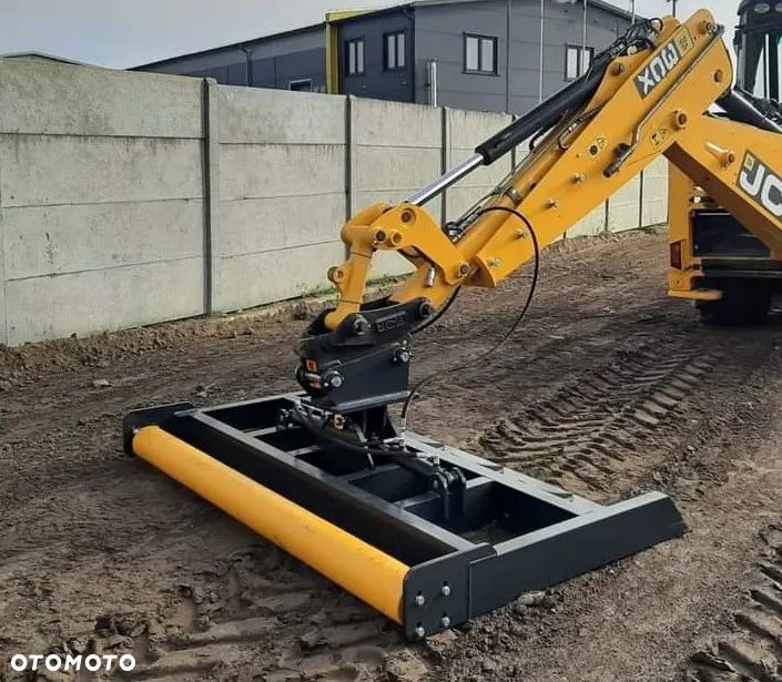 Niwelator / łata niwelacyjna  hydrauliczna do koparko-ładowarek JCB - 3