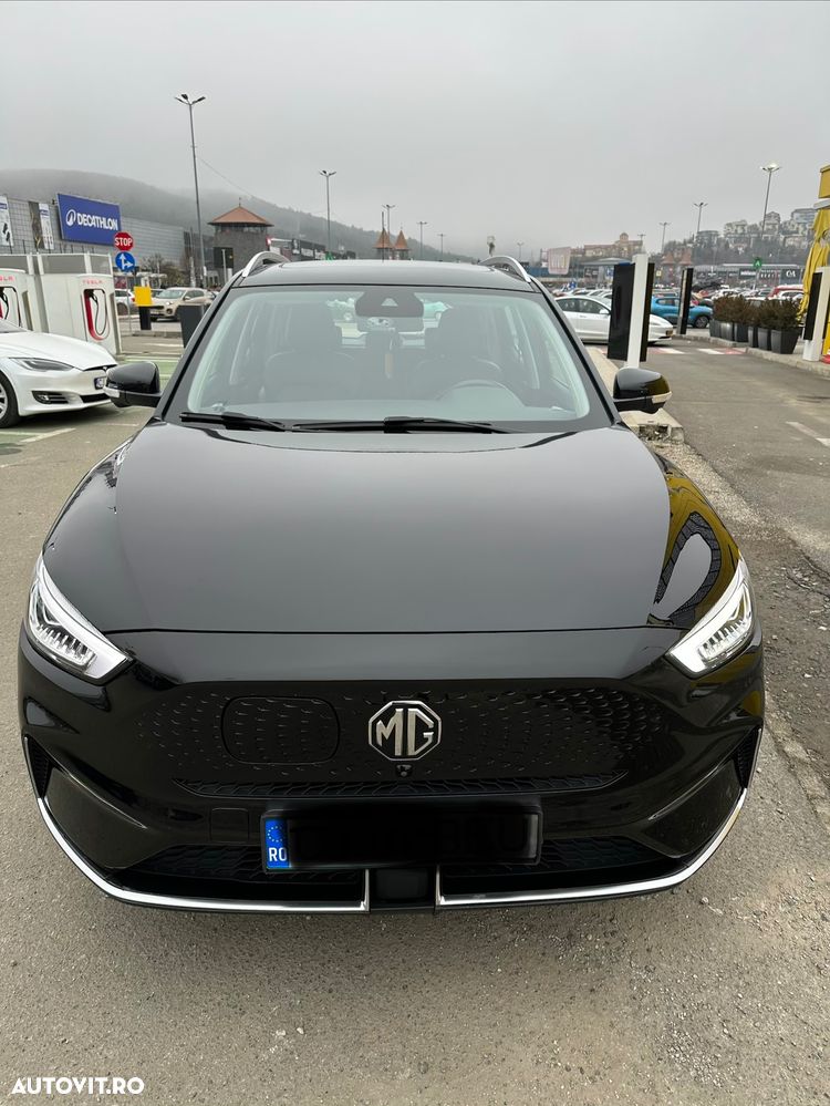 MG ZS EV Maximal Luxury - 8