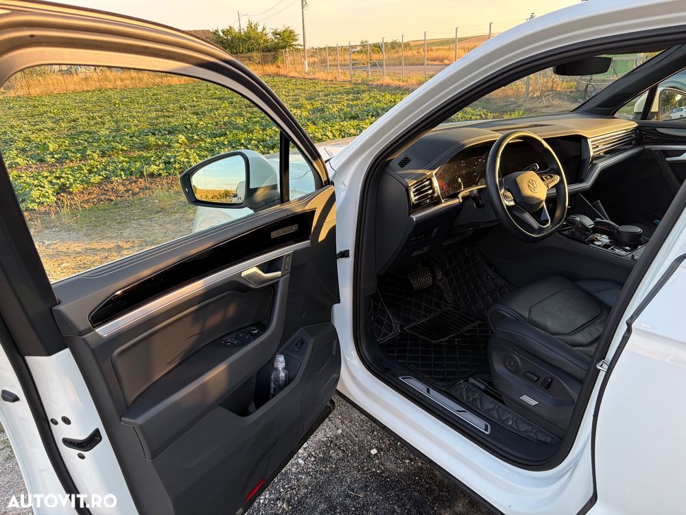 Volkswagen Touareg V6 TDI Elegance - 14