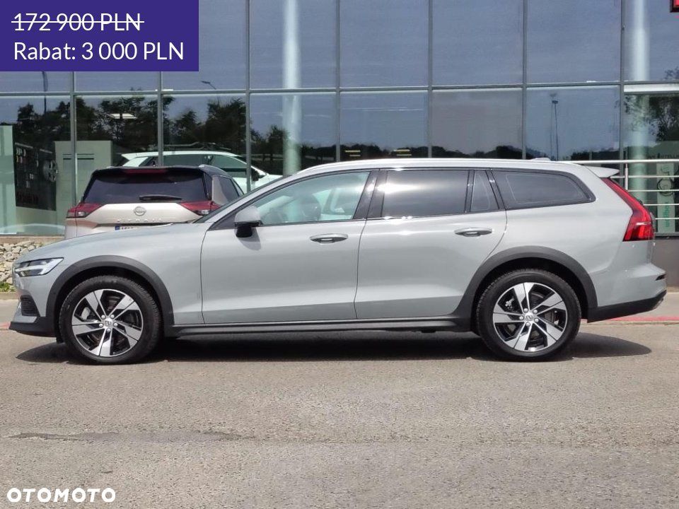 Volvo V60 Cross Country - 8