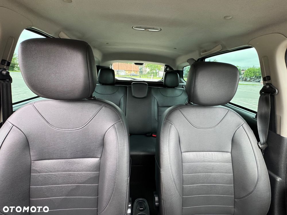 Dacia Duster dCi 110 FAP 4x4 Laureate - 33