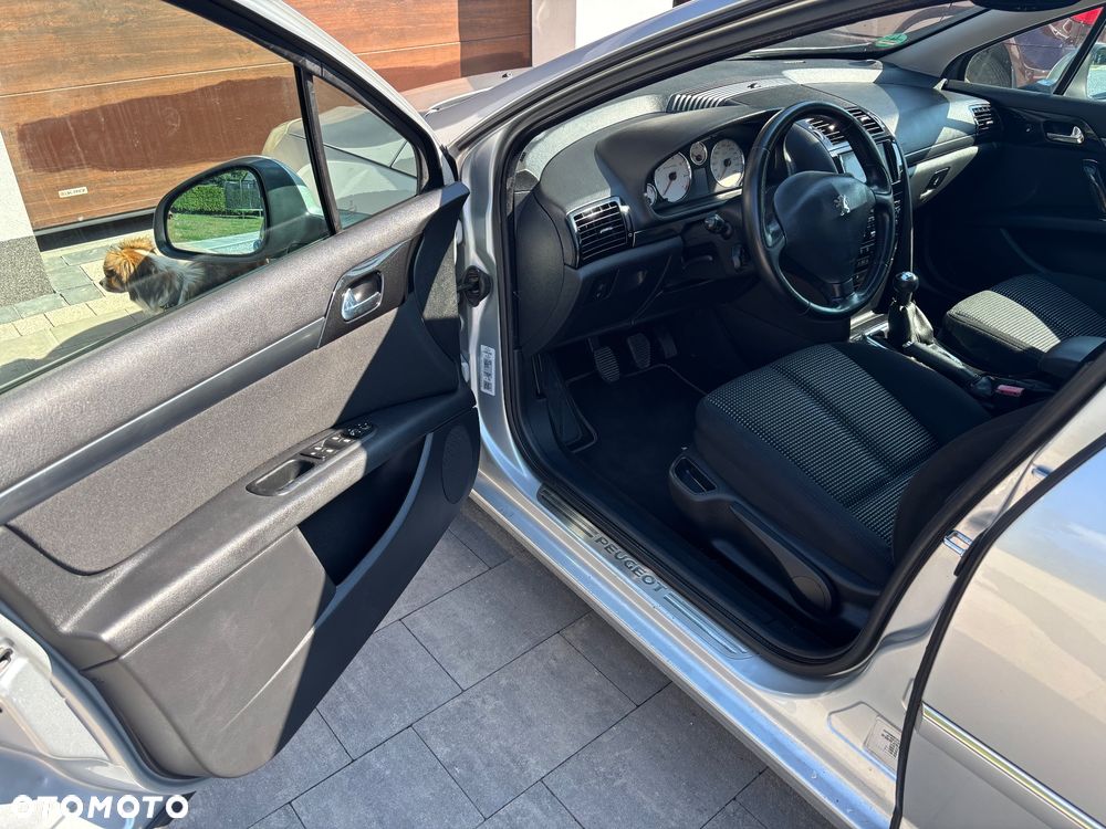 Peugeot 407 2.0 Premium - 17